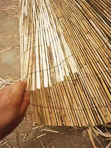 1.8m X 5m Split Natural Peeled Reed Screening Fencing Panel Bamboo Fence Roll Garden 5 1.8m X 5m Split Natural Peeled Reed Screening Fencing Panel Bamboo Fence Roll Garden - Image 3