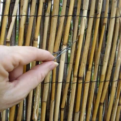 4m X 1.2m Bamboo Screening Roll Natural Fence Panel Peeled Reed Fencing Outdoor Garden -Leaf Shop 4m x 1 2m bamboo screening roll natural fence panel peeled reed fencing outdoor garden2645935385051 03c MP