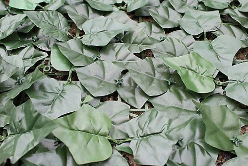 Best Artificial 3m X 1.5m English Ivy Leaf Screening Hedging Roll - UV Protected 6 Best Artificial 3m X 1.5m English Ivy Leaf Screening Hedging Roll - UV Protected - Image 4