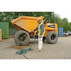 Draper Garden Hose And Spray Gun Kit, 12mm Bore, 30m 56447 -Leaf Shop draper garden hose and spray gun kit 12mm bore 30m 564475010559564477 04c MP