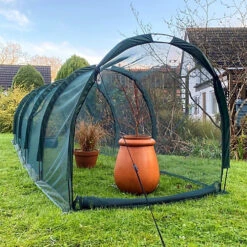 GardenSkill Pro Gro Garden Net Grow Tunnel Hoop House Plant Vegetable Allotment Cover 5x1m H -Leaf Shop gardenskill pro gro garden net grow tunnel hoop house plant vegetable allotment cover 5x1m h5060266502118 02c MP