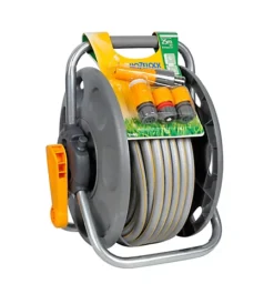Hozelock 2 In 1 Freestanding Hose Pipe Set (L)25m -Leaf Shop hozelock 2 in 1 freestanding hose pipe set l 25m5010646047111 01bq