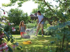 Hozelock 7215 15m Maxi Plus Starter Hose Garden Hose Pipe Watering -Leaf Shop hozelock 7215 15m maxi plus starter hose garden hose pipe watering5010646053167 04c MP