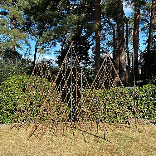 Set Of Three Expanding Willow Garden Obelisks (1.5m) 3 Set Of Three Expanding Willow Garden Obelisks (1.5m)