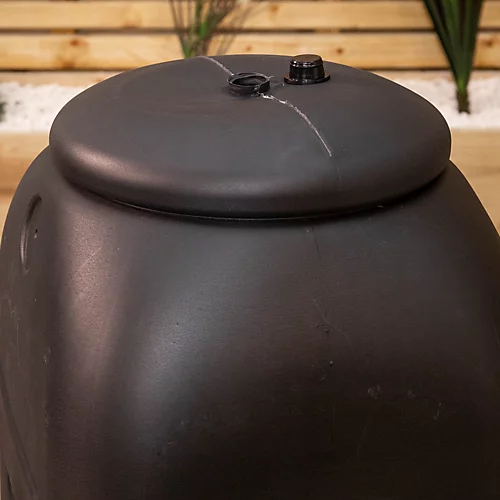 Slim Space Saver Garden Water Butt 100 Litre With Lid & Tap Carry Handles In Black 6 Slim Space Saver Garden Water Butt 100 Litre With Lid & Tap Carry Handles In Black - Image 4